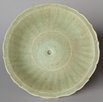 Chinese bracket-rimmed celadon plate from the 'Longquan' wreck, diameter 24cm