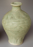 Chinese celadon jar found on the  'Longquan' wreck; height 12cm