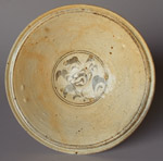Sukhothai flower plate from the 'Longquan' wreck, diameter 25cm